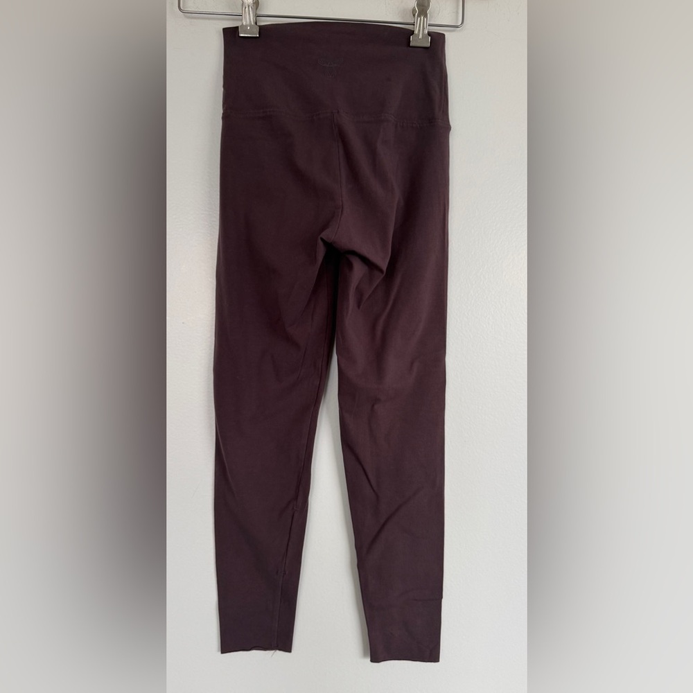 TNA Aritzia Women's Burgundy Raw Hem Leggings, Sz. XS